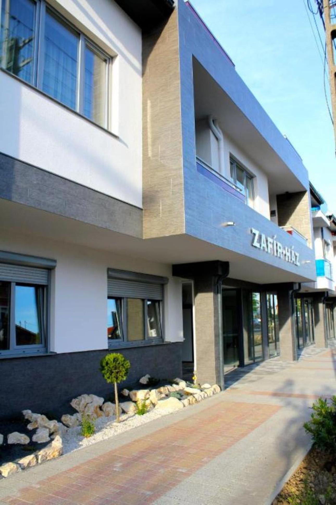 Zafir Apartman ชาร์วาร์ ภายนอก รูปภาพ