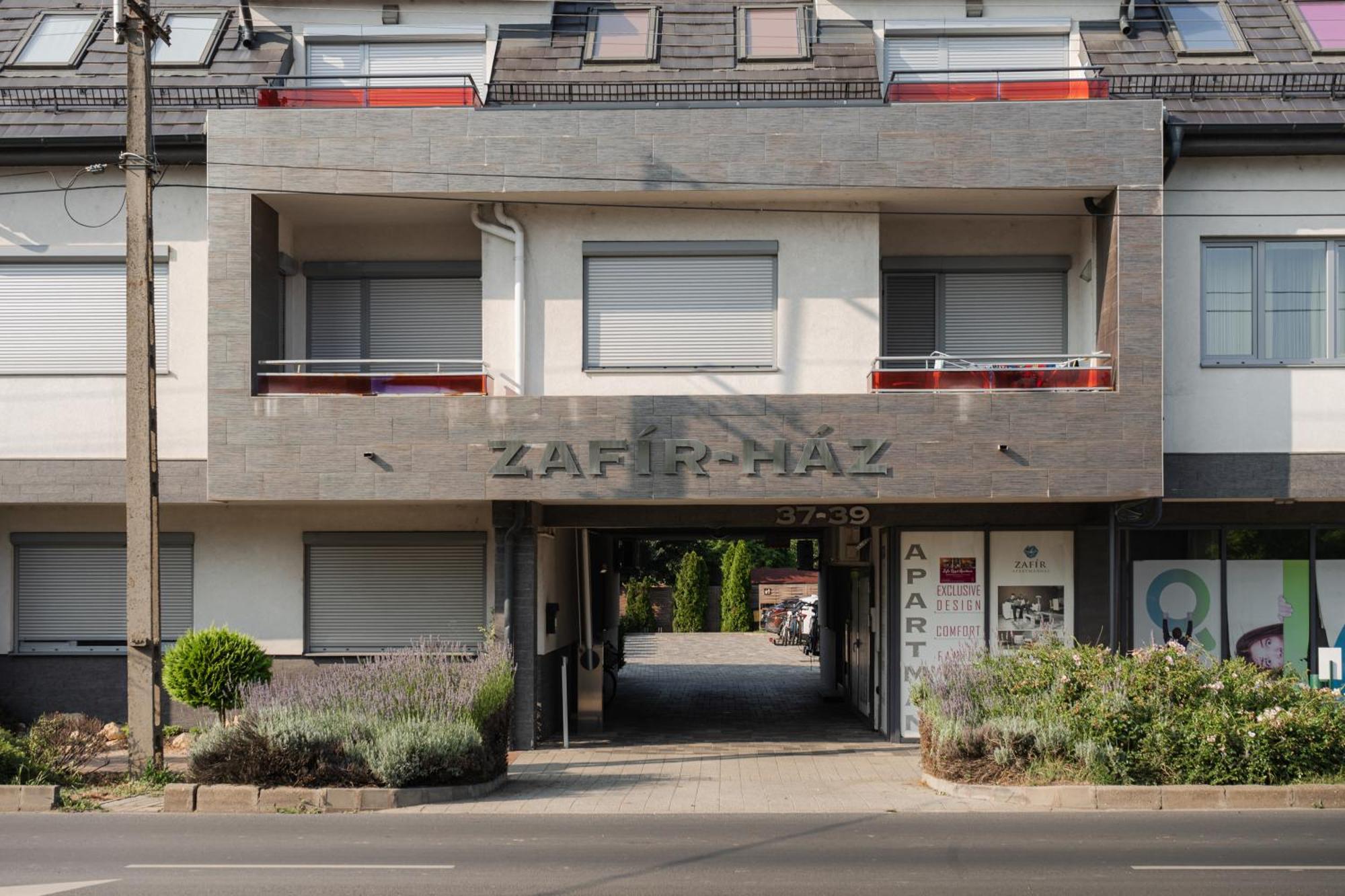Zafir Apartman ชาร์วาร์ ภายนอก รูปภาพ
