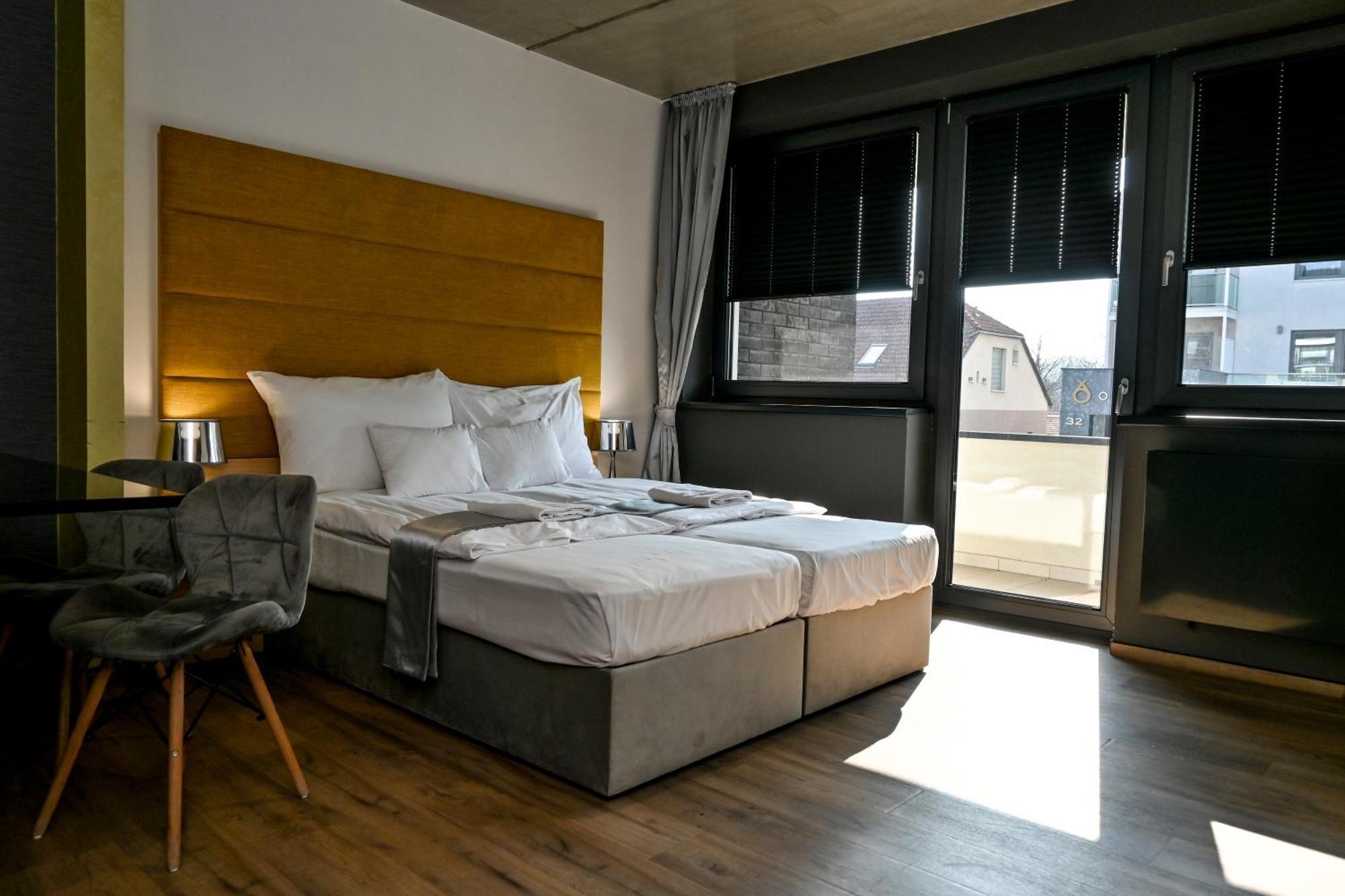 Zafir Apartman ชาร์วาร์ ภายนอก รูปภาพ